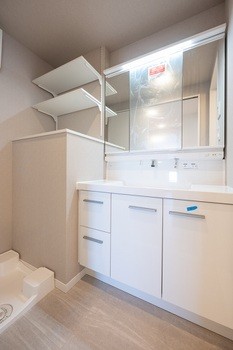 apartment 埼玉県越谷市蒲生南町
地図を見る