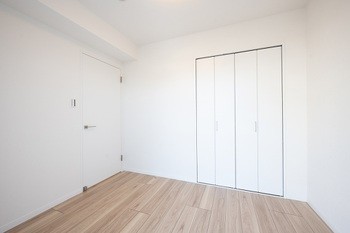 apartment 埼玉県越谷市蒲生南町
地図を見る