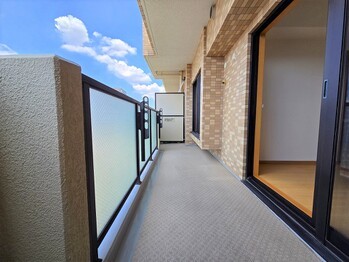 apartment 埼玉県草加市栄町２丁目
地図を見る
