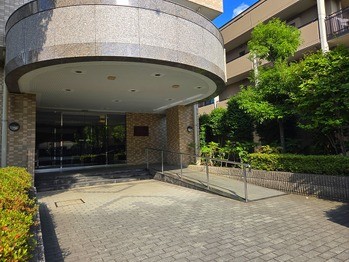 apartment 埼玉県草加市栄町２丁目
地図を見る