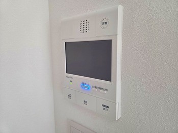 apartment 埼玉県草加市栄町２丁目
地図を見る