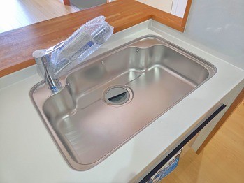 apartment 埼玉県草加市栄町２丁目
地図を見る