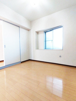 apartment 埼玉県八潮市緑町２丁目
地図を見る