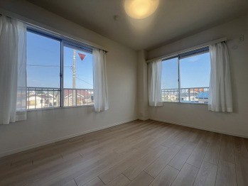 apartment 埼玉県越谷市大字恩間
地図を見る