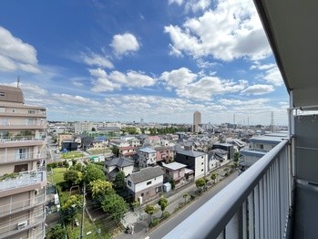 apartment 埼玉県越谷市大字大房
地図を見る