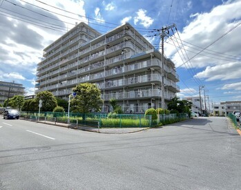 apartment 埼玉県越谷市大字大房
地図を見る