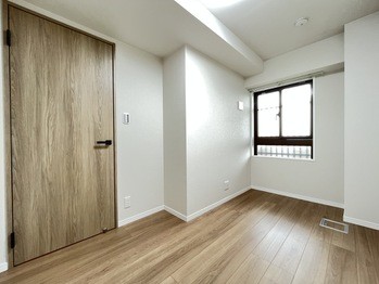 apartment 埼玉県越谷市大字下間久里
地図を見る