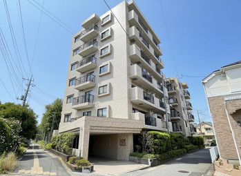 apartment 埼玉県越谷市大沢３丁目１９－１