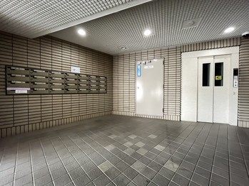 apartment 埼玉県越谷市大沢３丁目１９－１