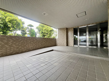 apartment 埼玉県越谷市大沢３丁目１９－１