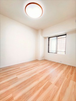 apartment 埼玉県草加市中央２丁目１２－１０