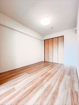apartment 埼玉県草加市中央２丁目１２－１０