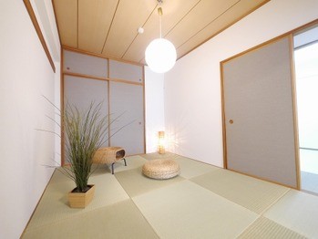 apartment 埼玉県草加市中央２丁目１２－１０