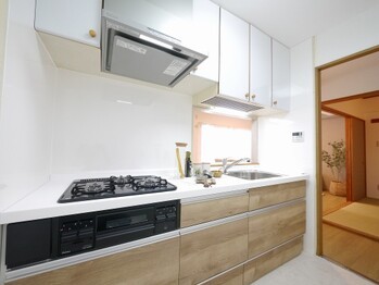 apartment 埼玉県草加市中央２丁目１２－１０