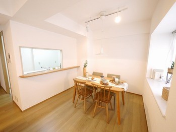 apartment 埼玉県草加市中央２丁目１２－１０