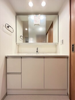 apartment 埼玉県草加市草加１丁目
地図を見る