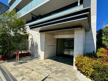 apartment 埼玉県川口市大字小谷場
地図を見る