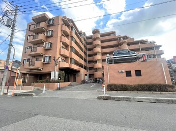 apartment 埼玉県草加市中央２丁目１２－１０