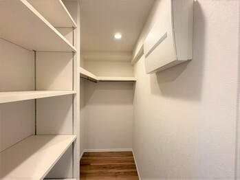 apartment 埼玉県草加市手代３丁目
地図を見る