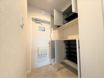 apartment 埼玉県草加市手代３丁目
地図を見る