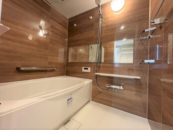 apartment 埼玉県草加市手代３丁目
地図を見る