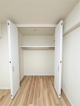 apartment 埼玉県草加市中央２丁目１２－１０