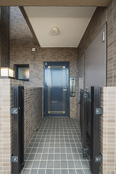 apartment 埼玉県草加市中央２丁目１２－１０