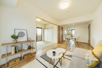 apartment 埼玉県草加市中央２丁目１２－１０
