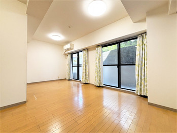 apartment 千葉県松戸市上本郷９００－２中央第１０北松戸ビル１Ｆ