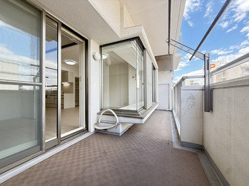 apartment 千葉県松戸市上本郷９００－２中央第１０北松戸ビル１Ｆ