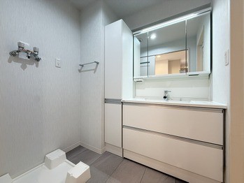 apartment 千葉県松戸市上本郷９００－２中央第１０北松戸ビル１Ｆ