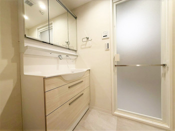 apartment 千葉県松戸市上本郷９００－２中央第１０北松戸ビル１Ｆ