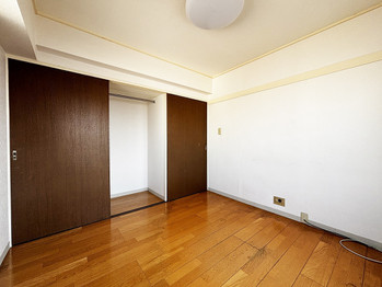 apartment 千葉県松戸市上本郷９００－２中央第１０北松戸ビル１Ｆ