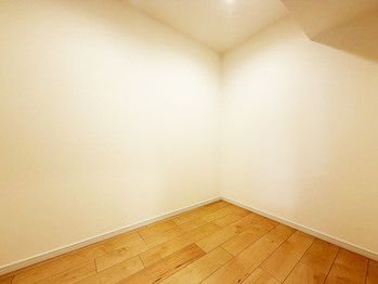 apartment 千葉県松戸市上本郷９００－２中央第１０北松戸ビル１Ｆ