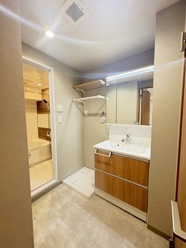 apartment 千葉県松戸市上本郷９００－２中央第１０北松戸ビル１Ｆ