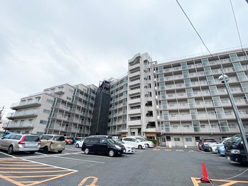 apartment 千葉県柏市末広町１５－２鈴木電気ビル１Ｆ