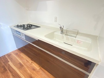 apartment 千葉県柏市末広町１５－２鈴木電気ビル１Ｆ
