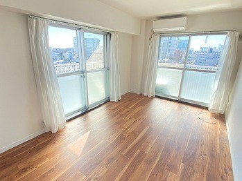 apartment 千葉県柏市末広町１５－２鈴木電気ビル１Ｆ
