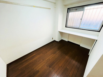 apartment 千葉県柏市末広町１５－２鈴木電気ビル１Ｆ