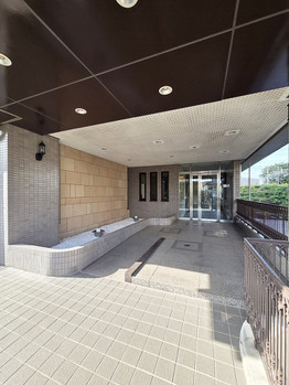 apartment 千葉県柏市末広町１５－２鈴木電気ビル１Ｆ