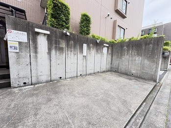 apartment 千葉県柏市末広町１５－２鈴木電気ビル１Ｆ