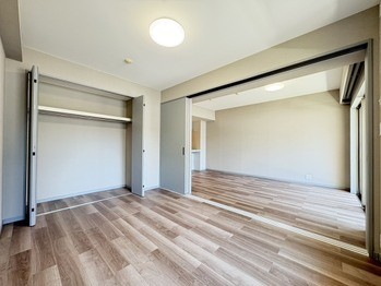 apartment 千葉県柏市末広町１５－２鈴木電気ビル１Ｆ