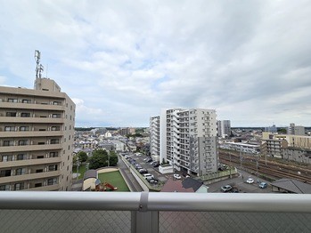 apartment 千葉県柏市末広町１５－２鈴木電気ビル１Ｆ