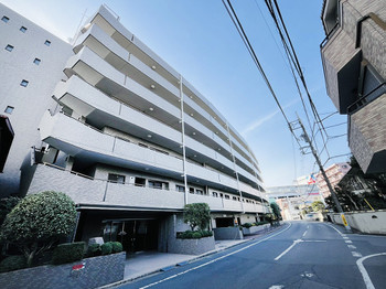 apartment 千葉県柏市末広町１５－２鈴木電気ビル１Ｆ