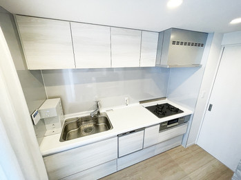 apartment 千葉県柏市末広町１５－２鈴木電気ビル１Ｆ