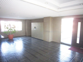 apartment 千葉県流山市市野谷666-1　シェーンガルテン1階