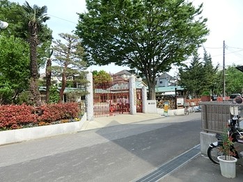apartment 千葉県流山市市野谷666-1　シェーンガルテン1階