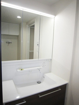 apartment 千葉県流山市市野谷666-1　シェーンガルテン1階