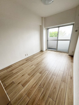 apartment 千葉県流山市市野谷666-1　シェーンガルテン1階
