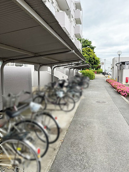 apartment 千葉県流山市市野谷666-1　シェーンガルテン1階